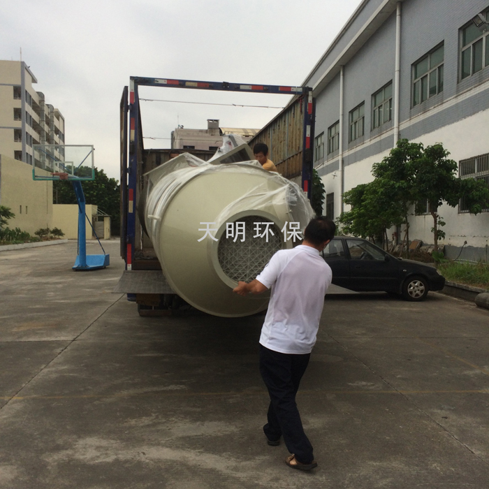 江门某环保公司废气处理喷淋塔发货图
