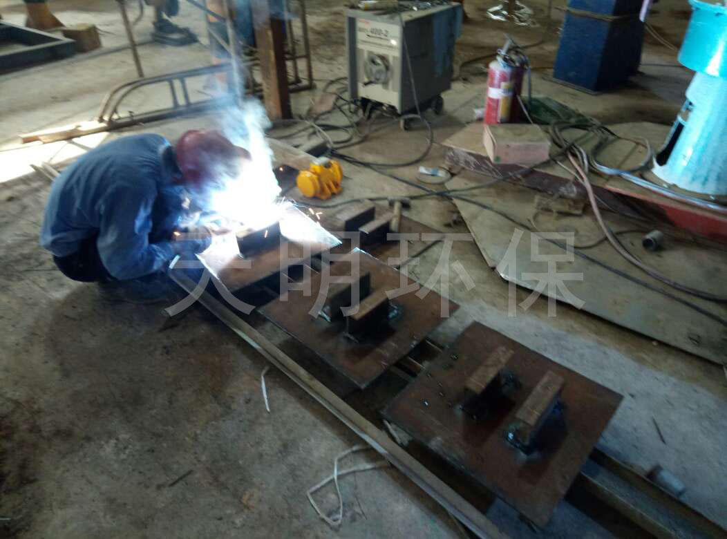 布袋除尘器制作进程